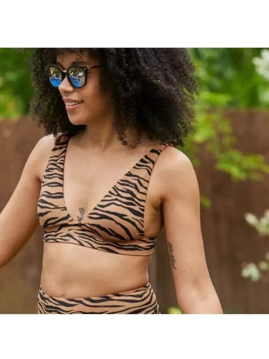 aerie Other - NWT Aerie Pique Triangle Zebra Stripes Bikini Top - Size: Small